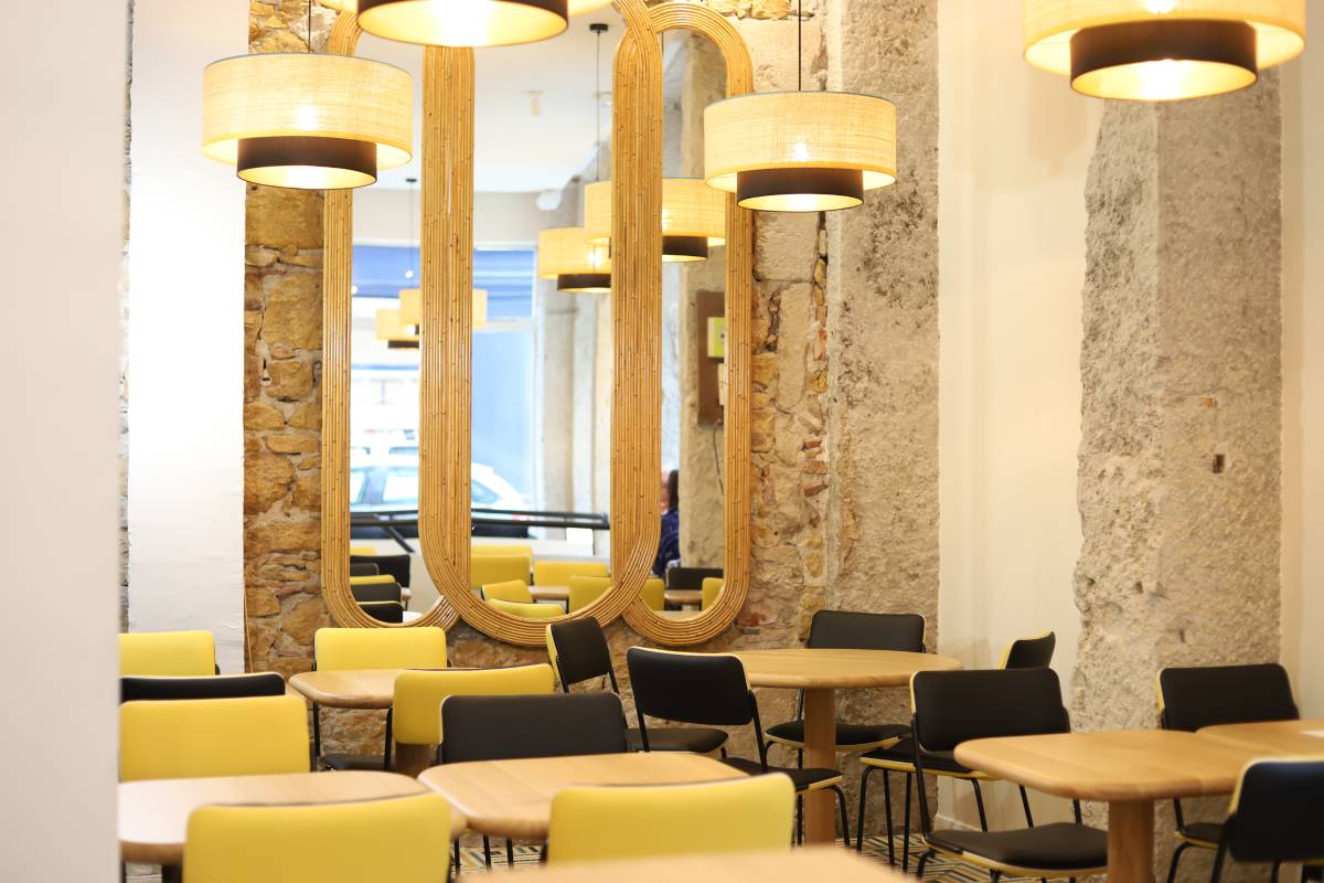 Café Joyeux Lyon - salle intérieure