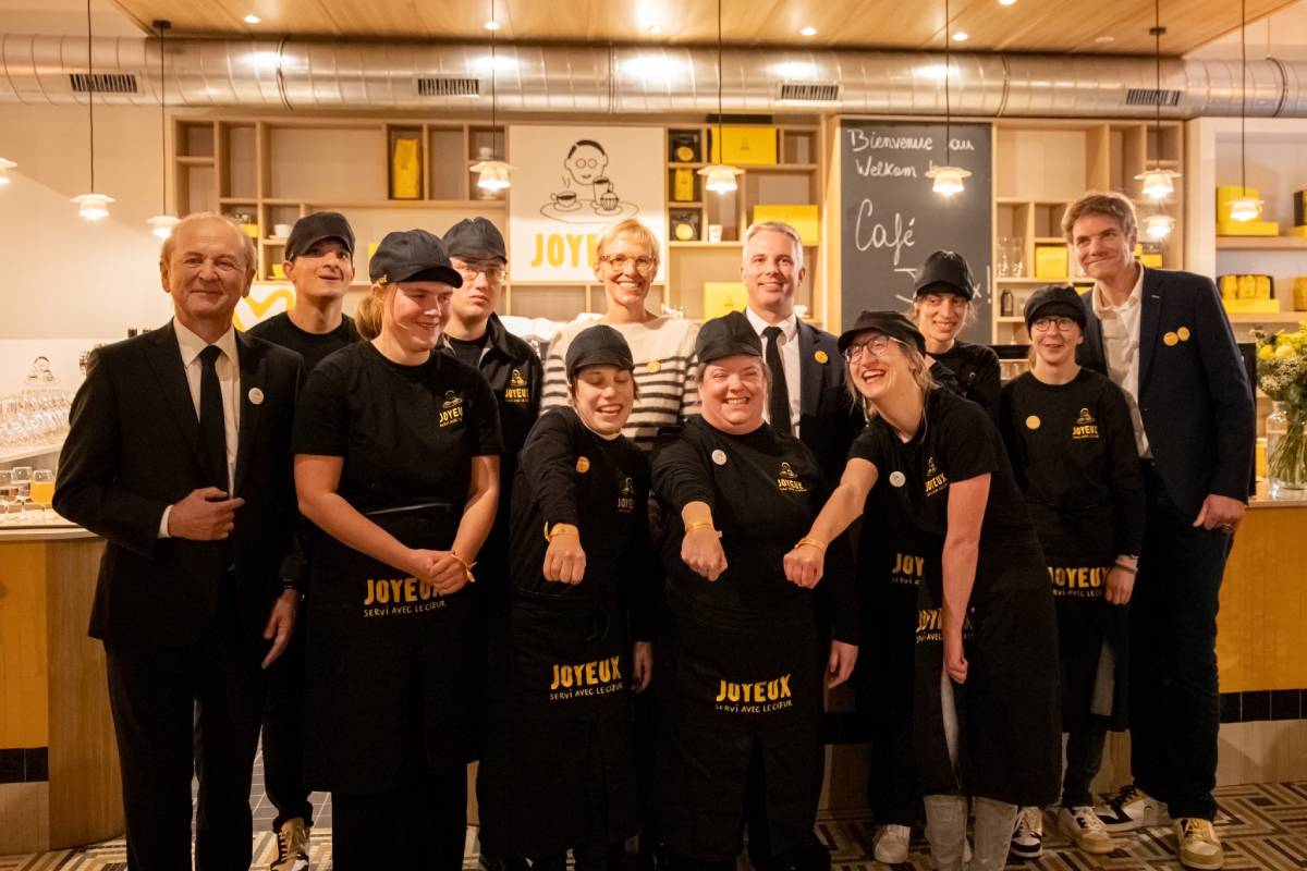 Café Joyeux : visite à Bruxelles lors de la semaine du handicap par les ministes en faveur du handicap et de l'inclusion