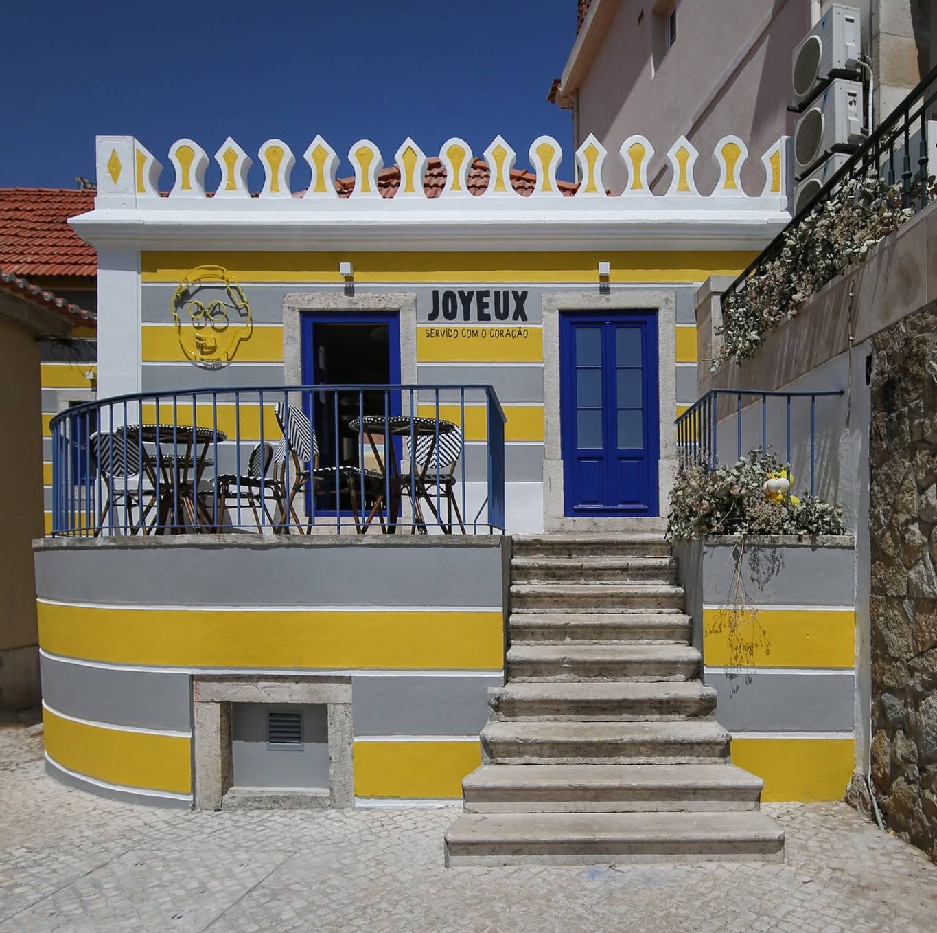 Café Joyeux inaugure un second café au Portugal à Cascais - Le Journal des Entreprises