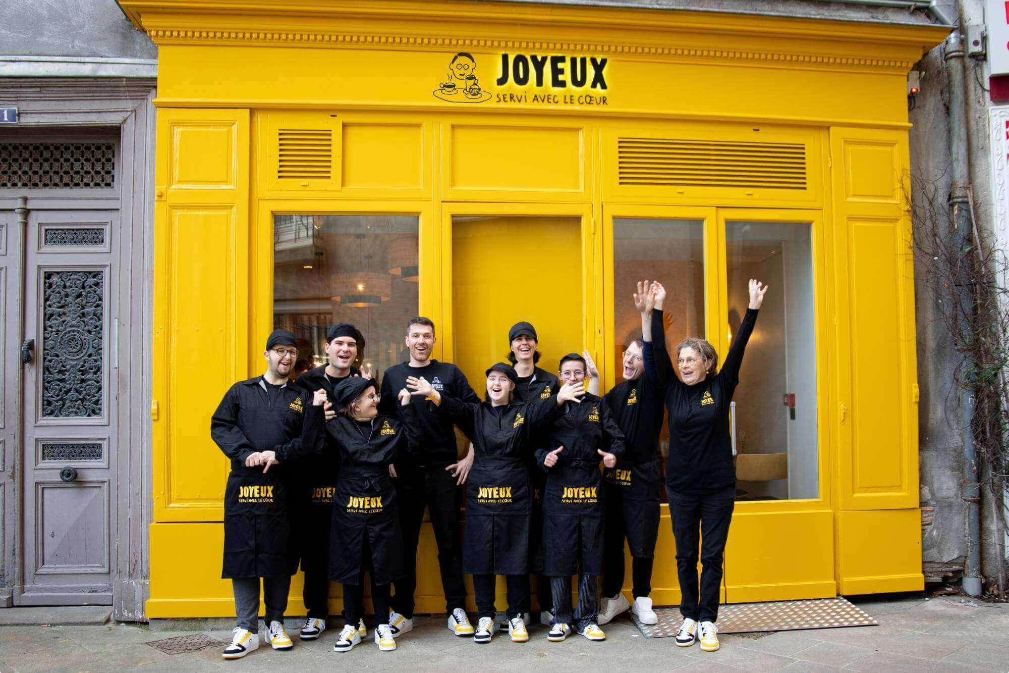 Café Joyeux : première famille de cafés restaurants qui emploient des personnes en situation de handicap mental et cognitif